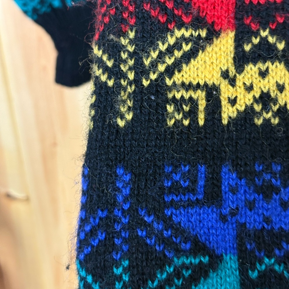 Vintage Cambridge Dry Goods Shetland Wool Black Rainbow Star Snowflake Sweater M - Picture 9 of 16